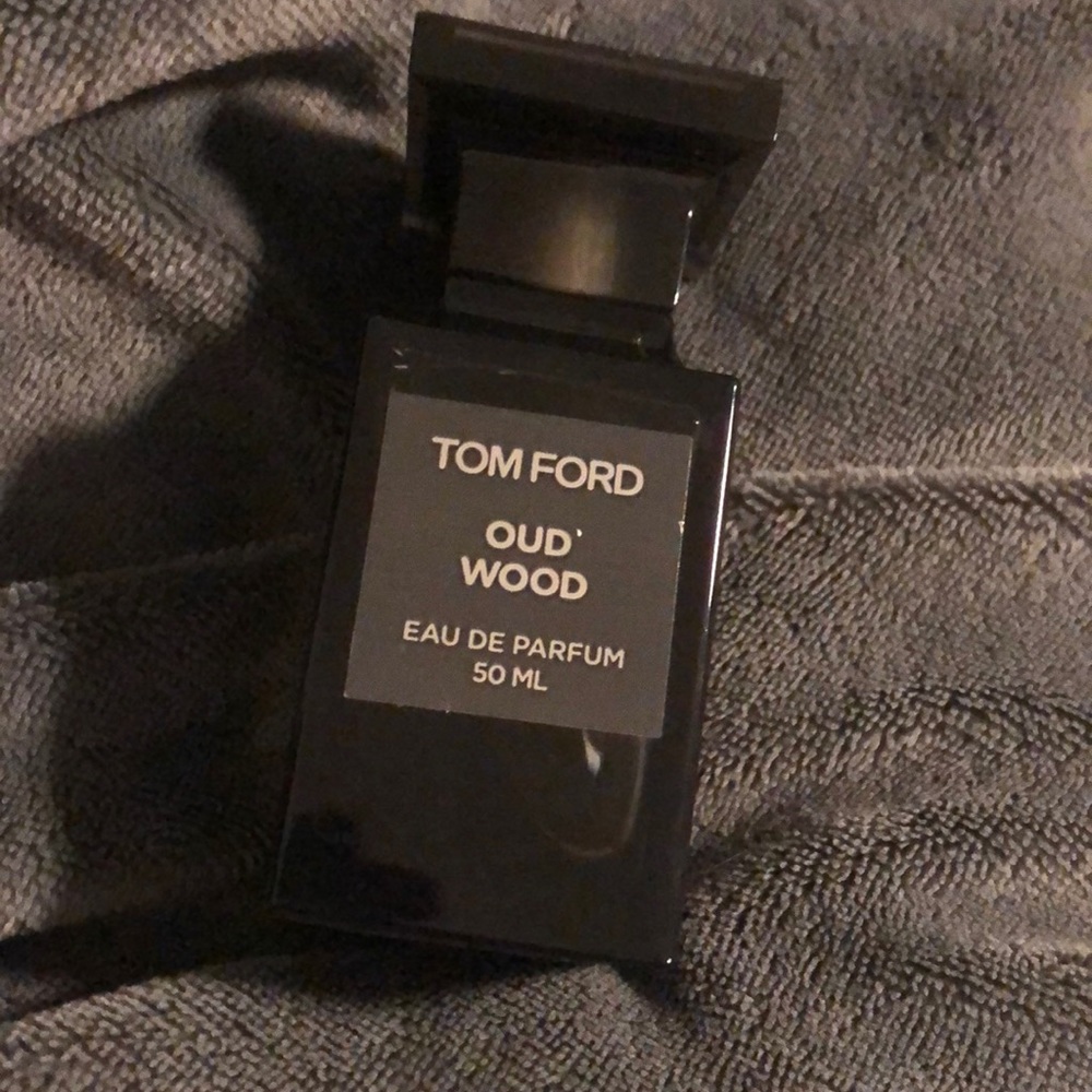 Tom Ford Oud Wood fragrance